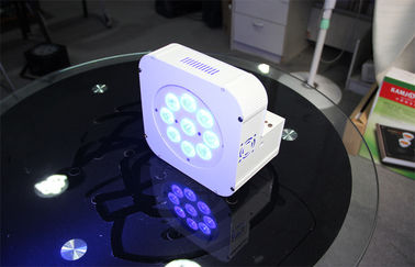 แบตเตอรี่ขนาด 12 x 15 วัตต์ RGBWA แบบไร้สาย LED Par Cans ไฟสูงกำลังไฟ LED Flat Par
